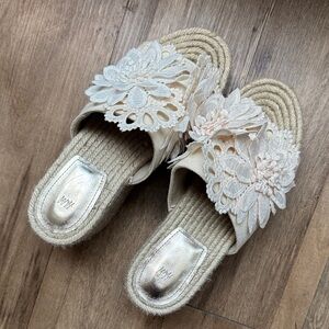 H&M Cream Floral Espadrille Slides